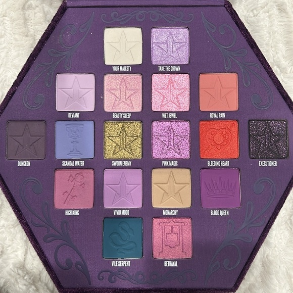 Jeffree Star Blood Lust Artistry Palette Eyeshadow Makeup New in box - Picture 6 of 8
